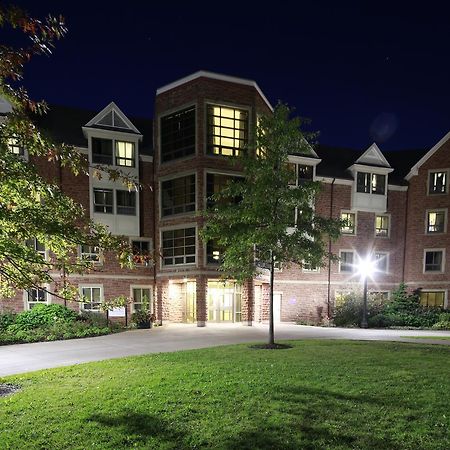 Mount Allison Summer Accommodations 새크빌 외부 사진