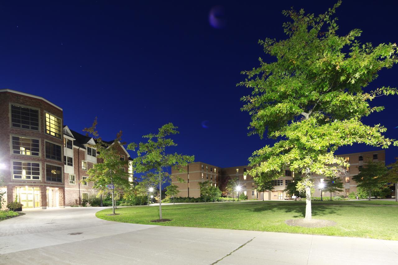 Mount Allison Summer Accommodations 새크빌 외부 사진